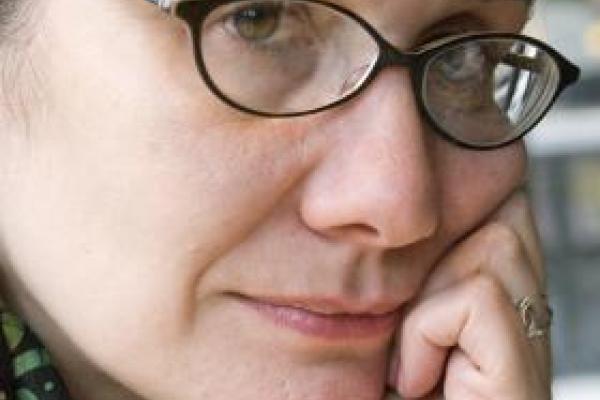 Professor Ana Elena Puga