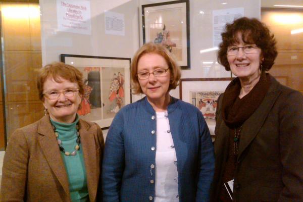 Japanese Studies Librarian Maureen Donovan, DEALL Professor Shelley Quinn, and Nena Couch with Tsukioka Kōgyo display.